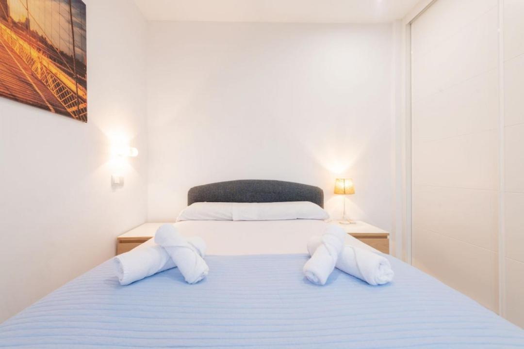 2Bd 1Bth Furnished - Nuevos Ministerios Apartment Madrid Exterior photo